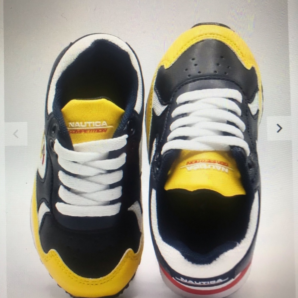 Shose - Picture 6 of 7